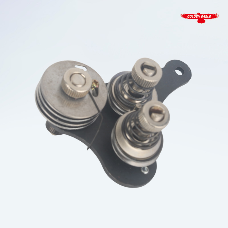 B3121-512-0B0 스레드 텐션 포스트 ASM.  - Sewing Machine Yarn 리뷰 및 가격